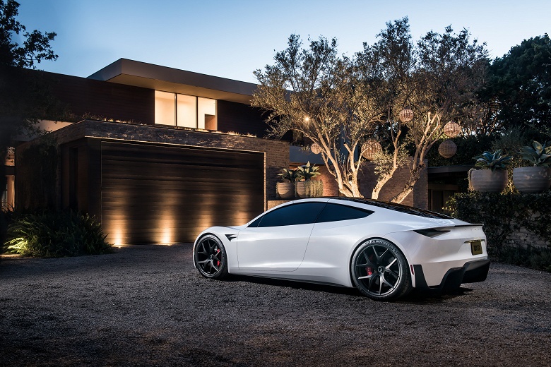 Гиперкар Tesla Roadster может не выйти в следующем году