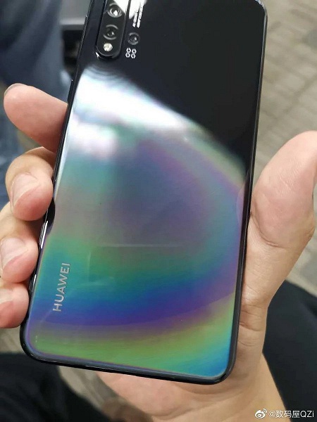 Huawei Nova 5 получит новую SoC Kirin 810. Живые фото