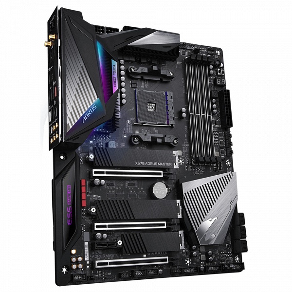 Системная плата Gigabyte X570 Aorus Master подойдет даже для самых мощных процессоров серии AMD Ryzen 3000
