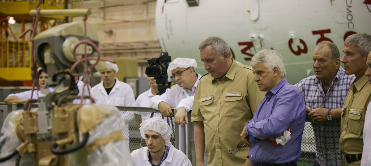 Совет главных конструкторов по российскому сегменту МКС разрешил запуск корабля «Союз МС-14» с роботом FEDOR - 4