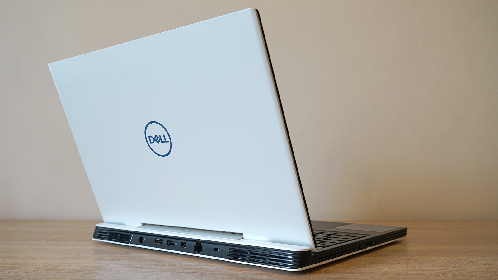 Dell G5 5590: один из самых доступных игровых ноутбуков с RTX 2060 - 1