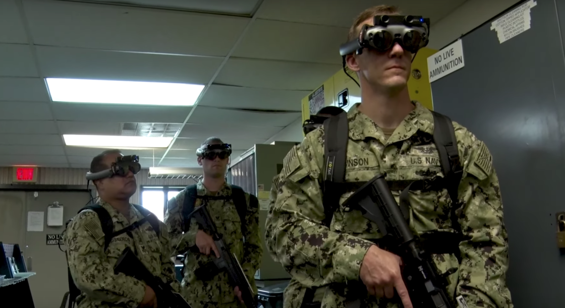ВМС США тестириует применение AR-очков Magic Leap One для обучения личного состава - 1