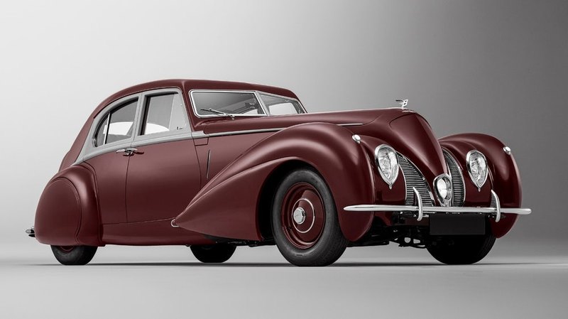 Bentley воссоздала уникальный автомобиль 1939 года