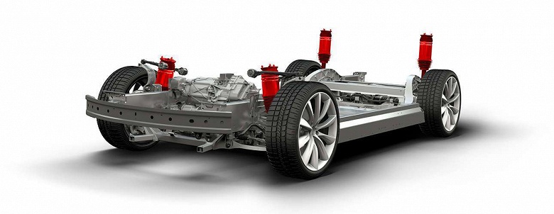Автомобиль Tesla Model 3 в итоге всё-таки не получит пневмоподвеску