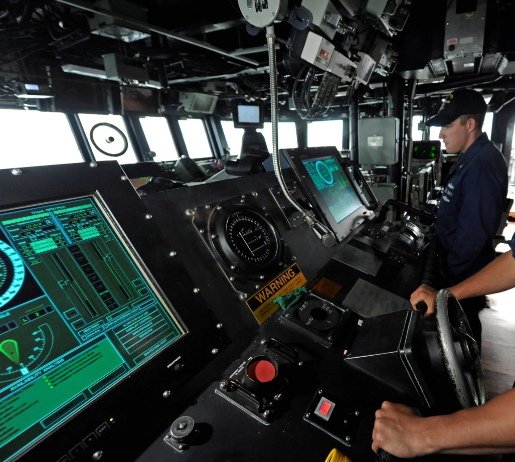 В ВМС США отказываются от использования сенсорных экранов в системах управления боевых кораблей - 3