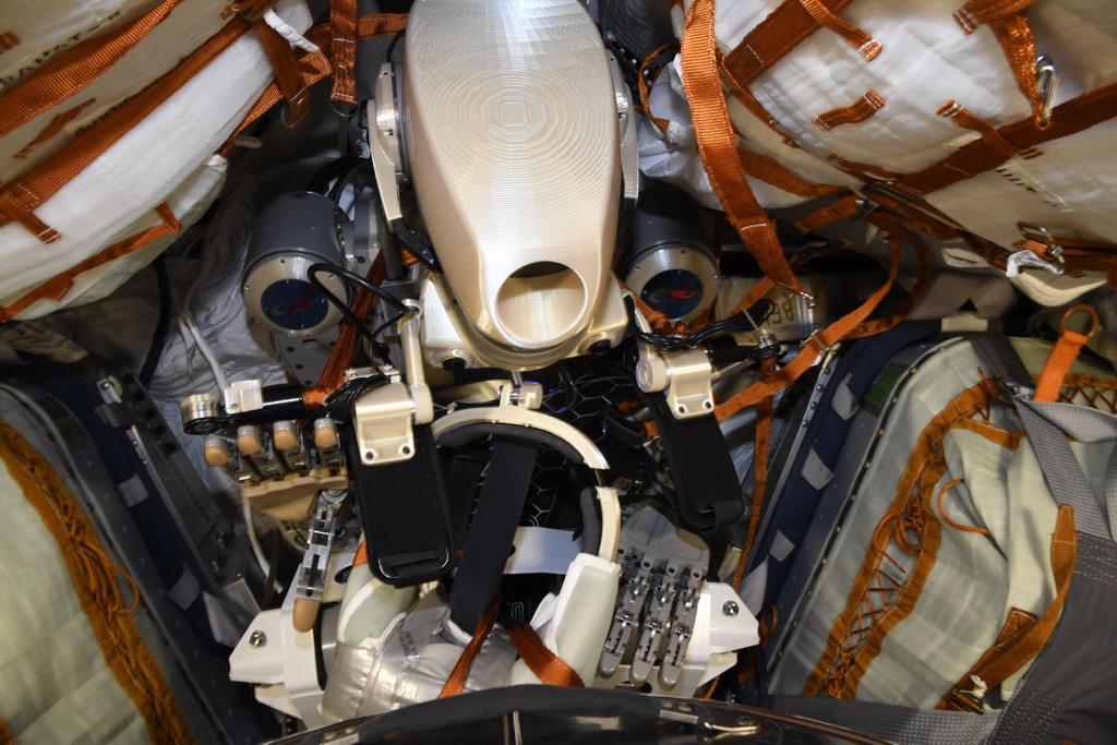 Робот FEDOR вернулся с МКС на Землю - 15