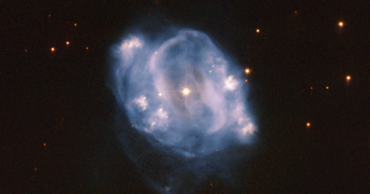 Звезда на финальной стадии жизни: новое изображение «Хаббла»
