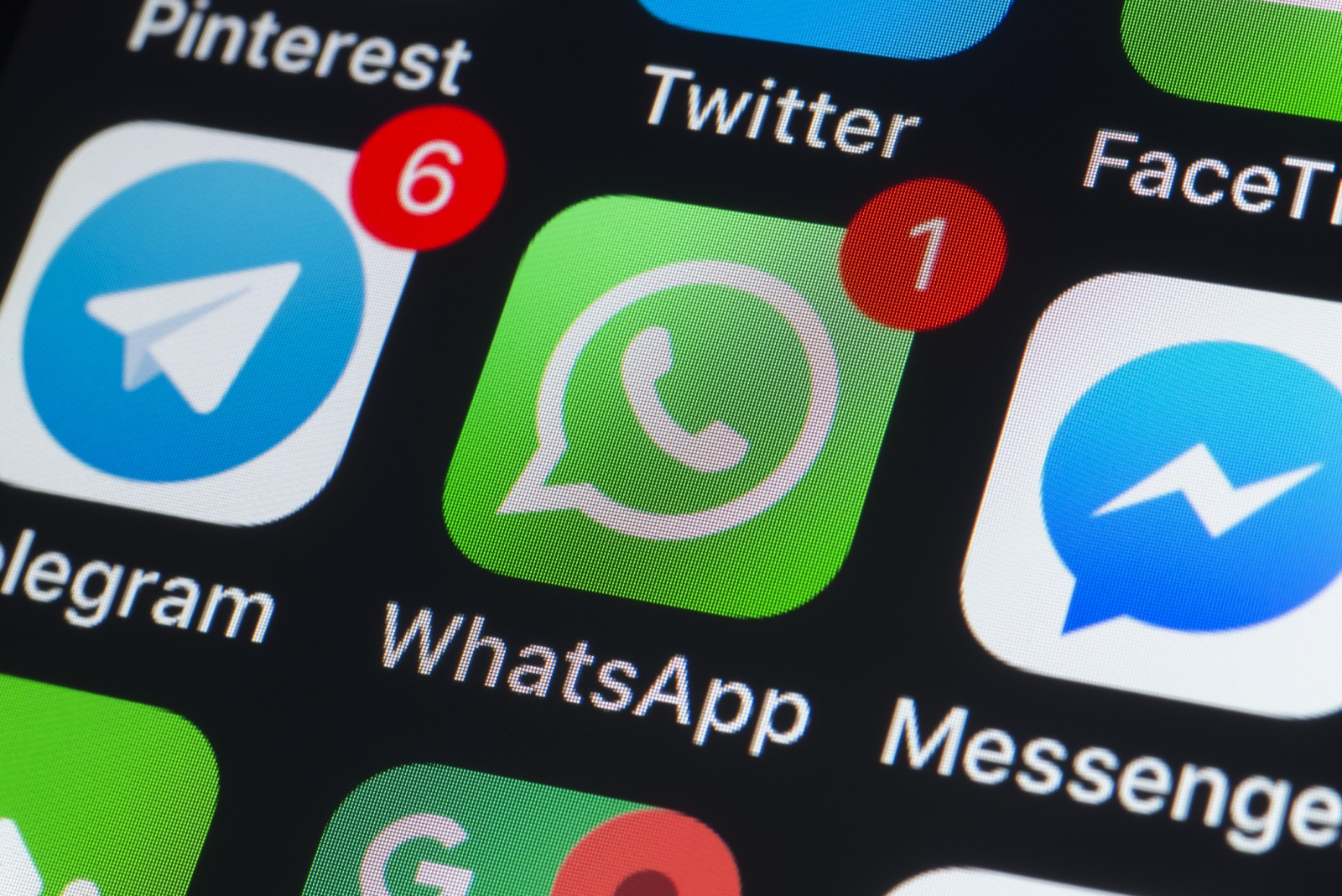 WhatsApp разрабатывает функцию самоудаляющихся сообщений - 1