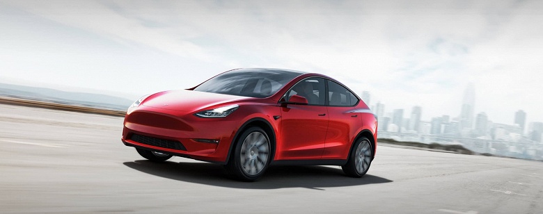 Следующий хит Tesla. Кроссовер Model Y замечен на дороге