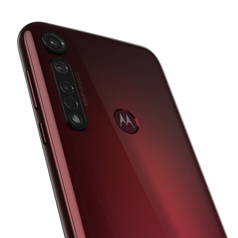 Самые дорогие 48 Мп? Представлен смартфон Moto G8 Plus