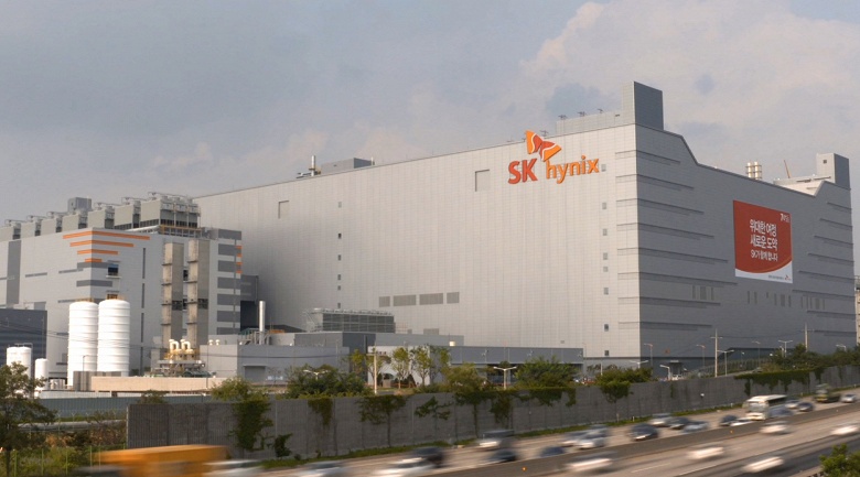 Доход SK Hynix за год вырос на 40%, но прибыль упала на 89% - 1
