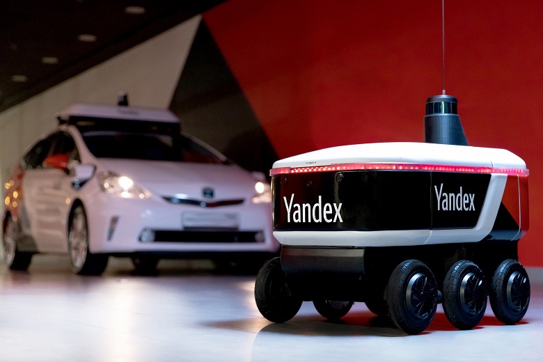 Яндекс запустил ровер-беспилотник, который оставит курьеров без работы