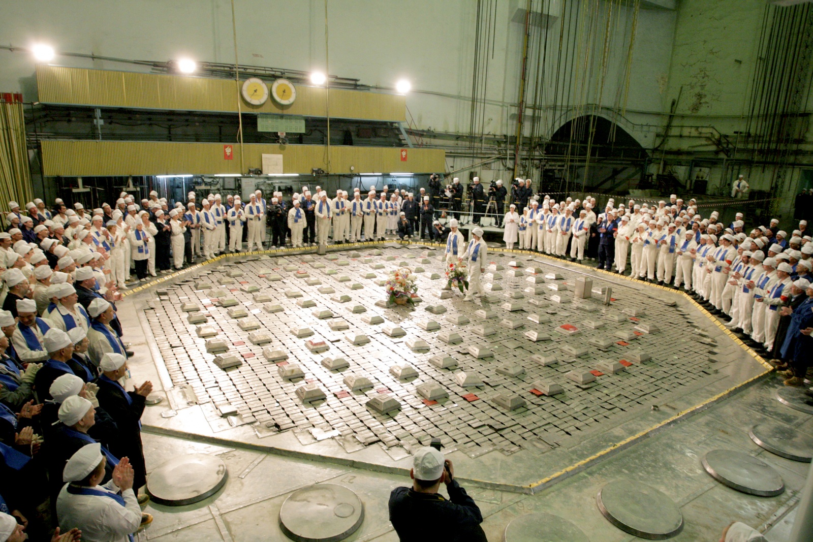 Промышленные уран-графитовые реакторы для наработки плутония - 7