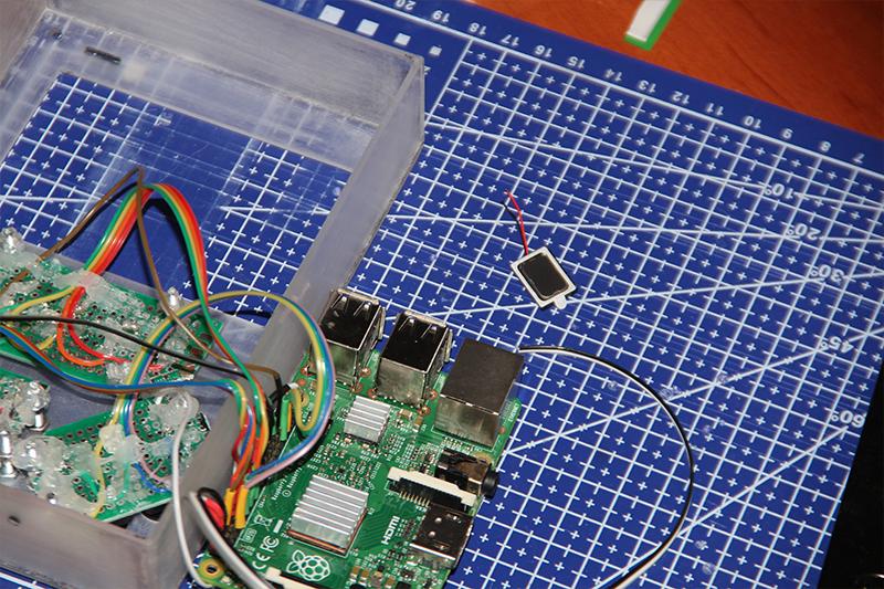 «Портативная» ретро-консоль своими руками - 8 «Портативная» ретро-консоль своими руками - 8