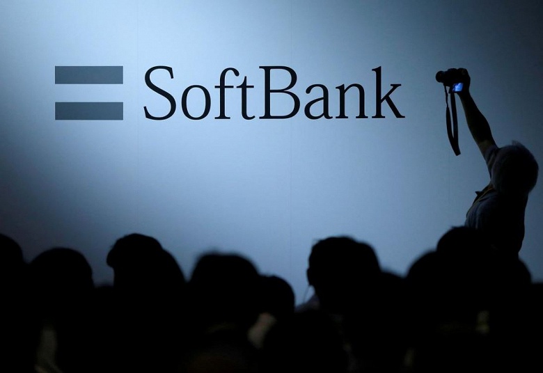 SoftBank планирует слить Yahoo и Line в одно предприятие