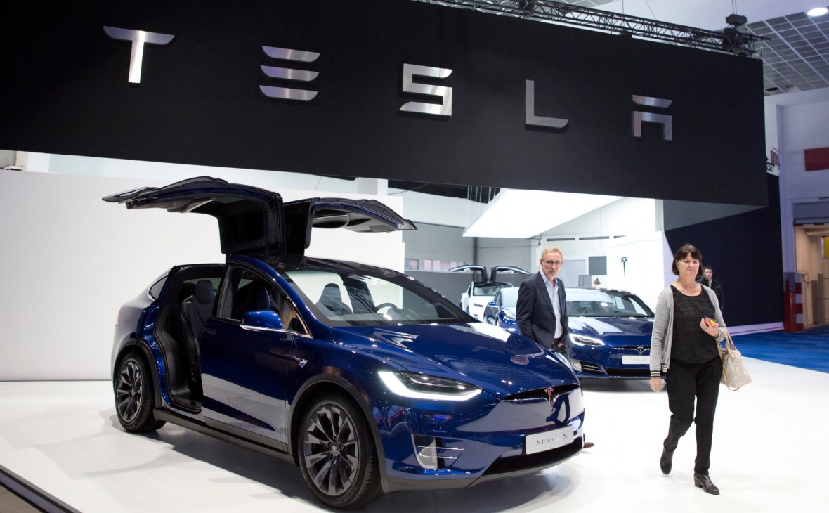 Tesla патентует лазерную очистку лобового стекла - 1