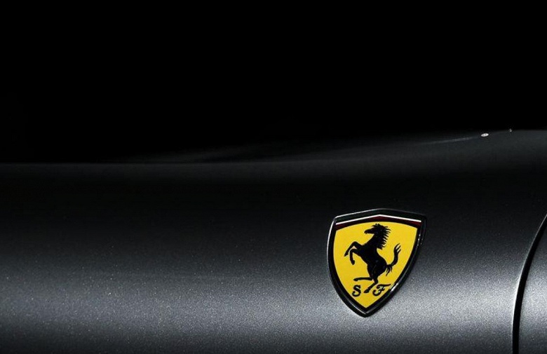 Ferrari не будет спешить с электромобилями