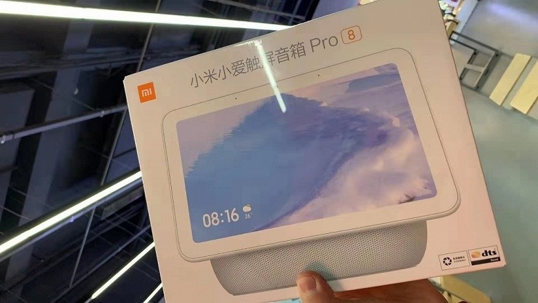 Новый умный гаджет Xiaomi оснащен сенсорным экраном и мощной аудиосистемой
