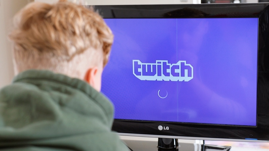 Роскомнадзор заявил, что «Матч ТВ» и Twitch удалили незаконный контент. Сервисам не грозит блокировка по искам Rambler - 1