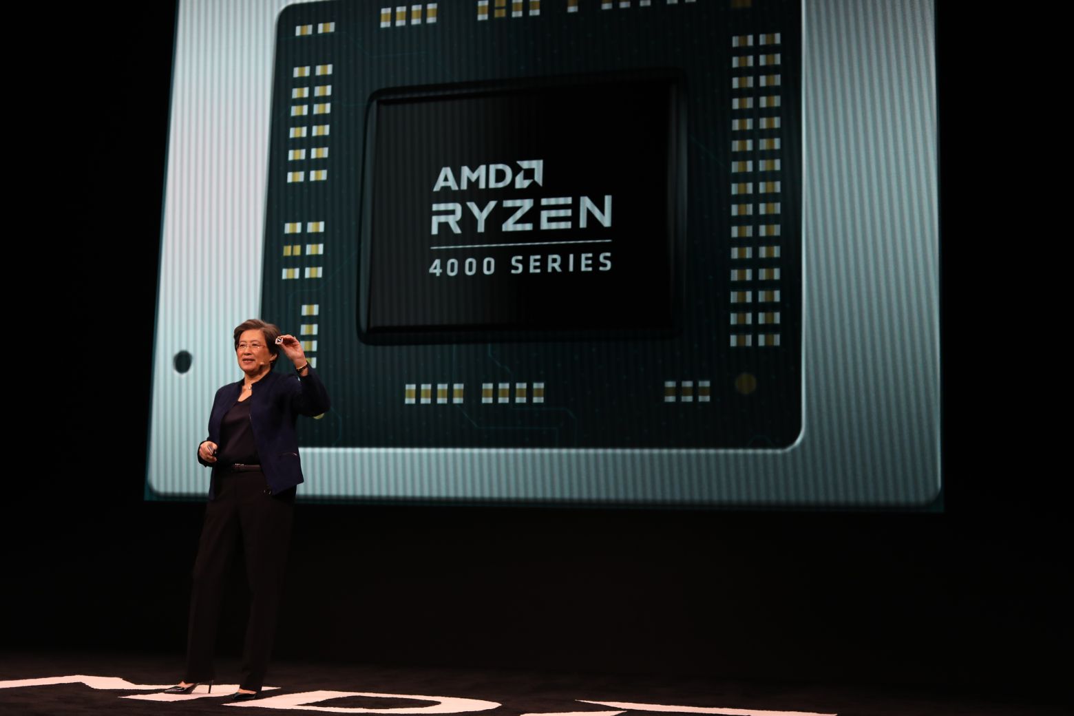 На CES 2020 AMD представила 64-ядерный десктопный Ryzen Threadripper 3990X, видеокарту Radeon RX 5600 и мобильные CPU - 5