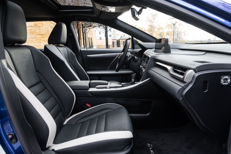 Новая статья: Тест-драйв обновлённого Lexus RX: уйдите с маршрута