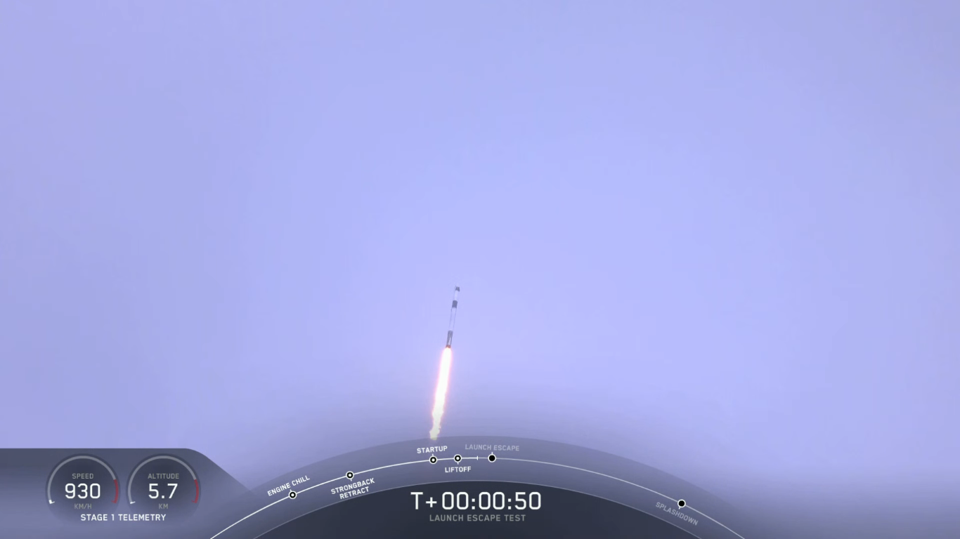 SpaceX успешно провела испытание системы спасения корабля Crew Dragon - 18