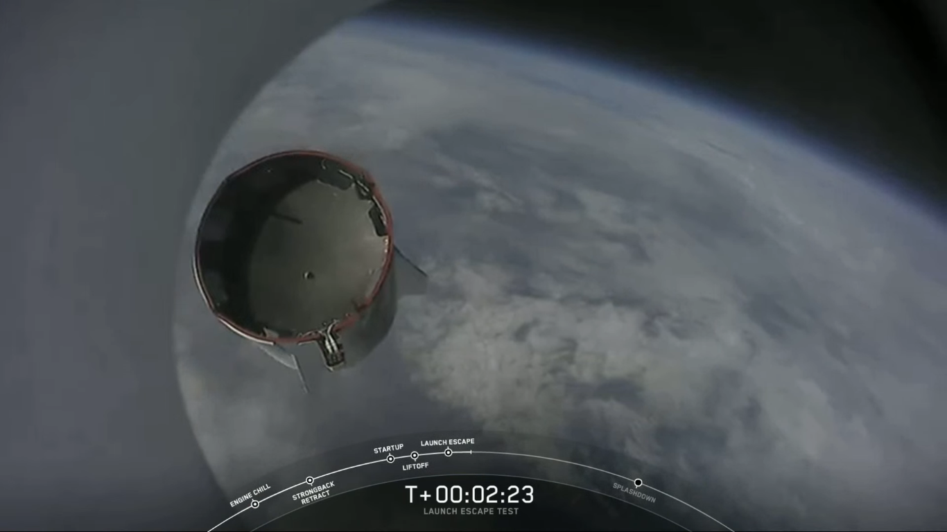 SpaceX успешно провела испытание системы спасения корабля Crew Dragon - 26