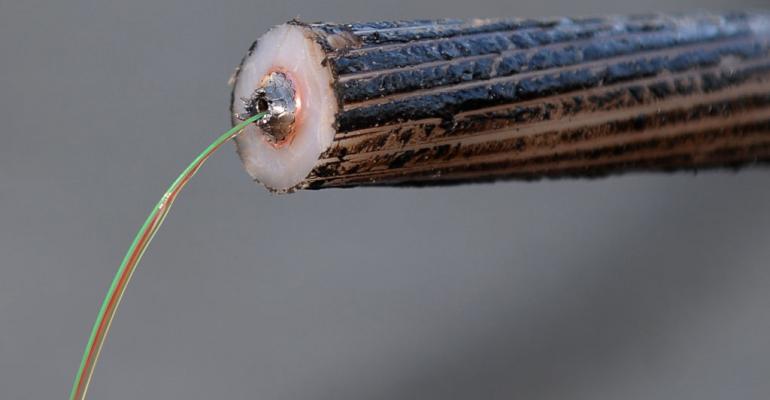 NEC выпустила подводный кабель с рекордными 20 парами оптических волокон - 1