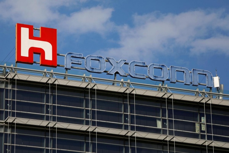 Foxconn возобновит производство после завершения инспекций