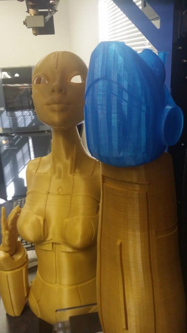 Роботика — 3D-печатная кукла ростом с человека - 10