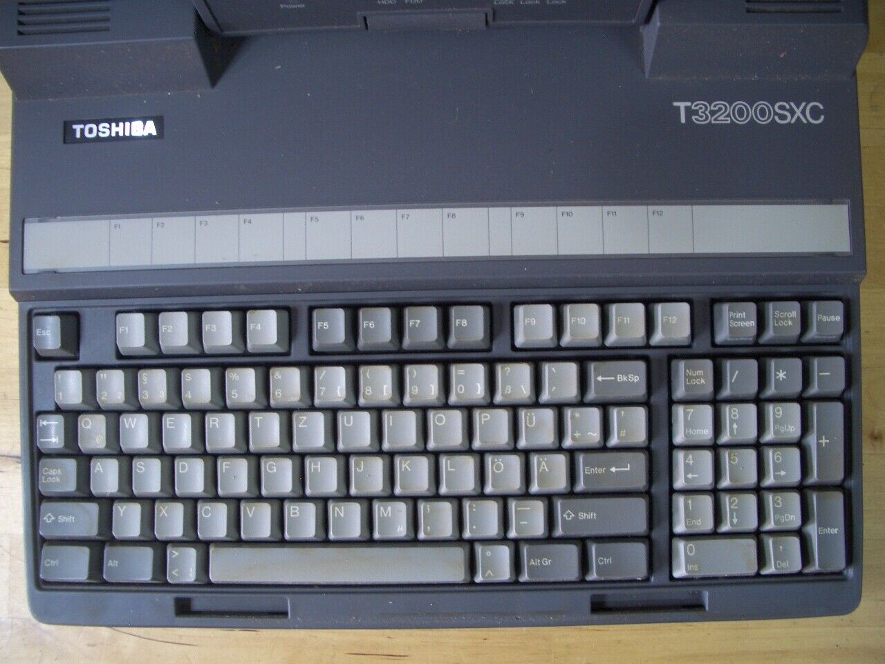 Компьютерные бренды 90-х - 110