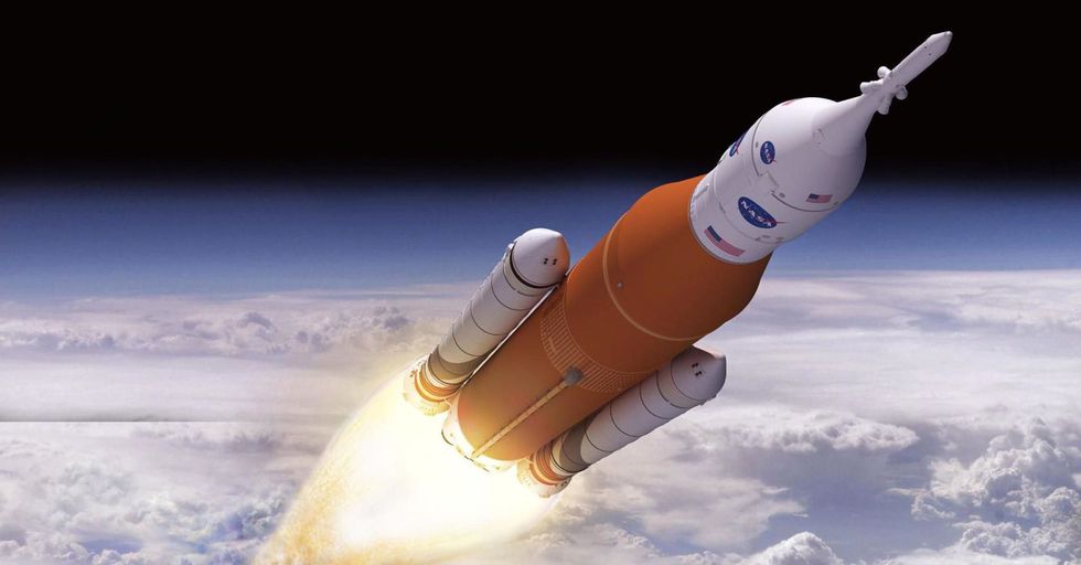 Строительство сверхтяжёлой ракеты NASA выбилось из бюджета и отстаёт от графика - 1