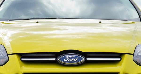 Ford планирует выпустить 50 000 аппаратов ИВЛ за 100 дней