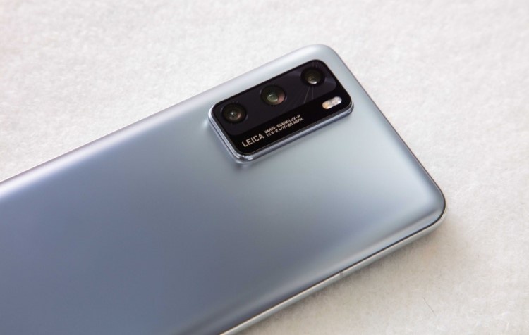 Несмотря на санкции американского правительства, в смартфоне Huawei P40 есть произведённые в США детали