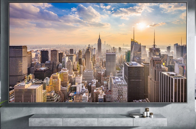 Гигантский телевизор Redmi Max 98 поступает в продажу