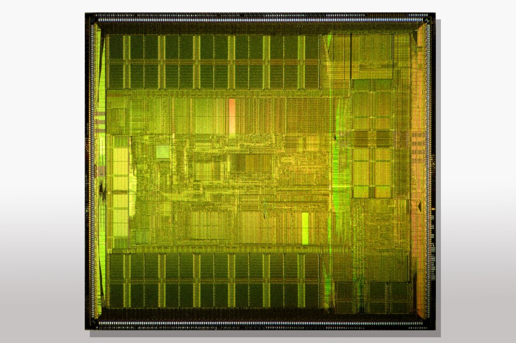Почему компания «Интел» делает ставку в разработке чипов на гений Джима Келлера? - 2