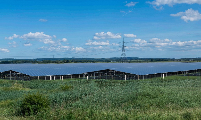 В Великобритании собираются построить солнечную электростанцию с 880 000 солнечных панелей 