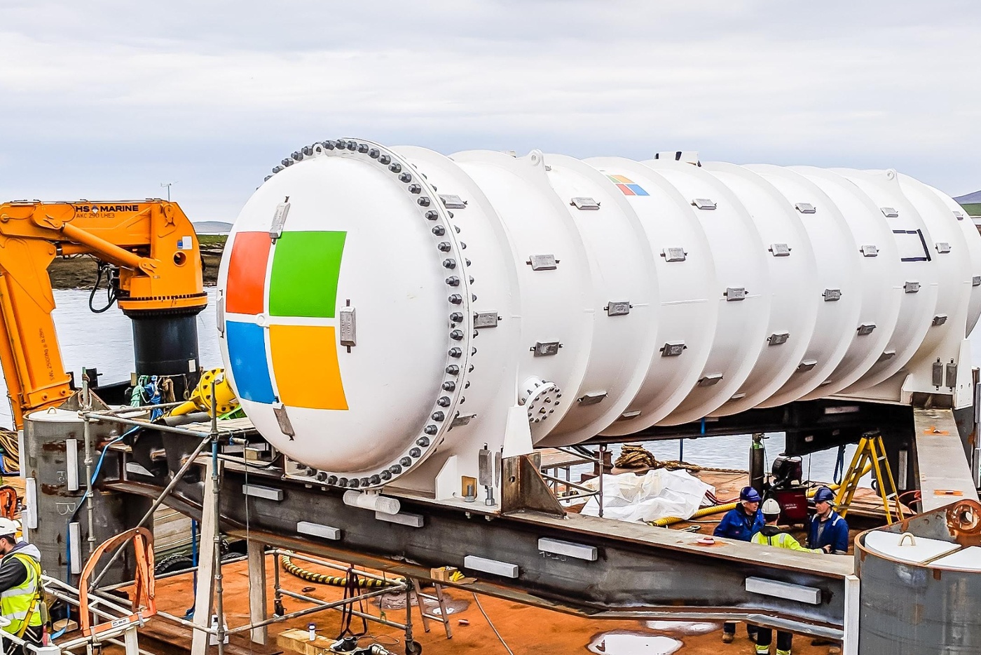 Microsoft затопит в море новый дата-центр семейства Natick - 3