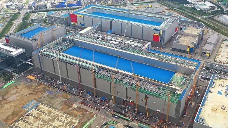 Samsung расширяет производственные мощности в комплексе Пхёнтхэк