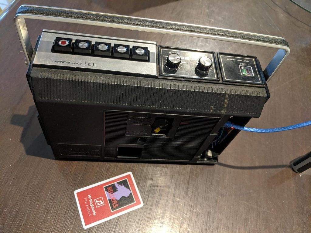 Олдскульный кассетный магнитофон и новые «кассеты» - 15