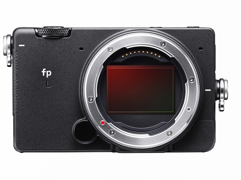 Вышло первое обновление прошивки для камеры Sigma fp L - 1