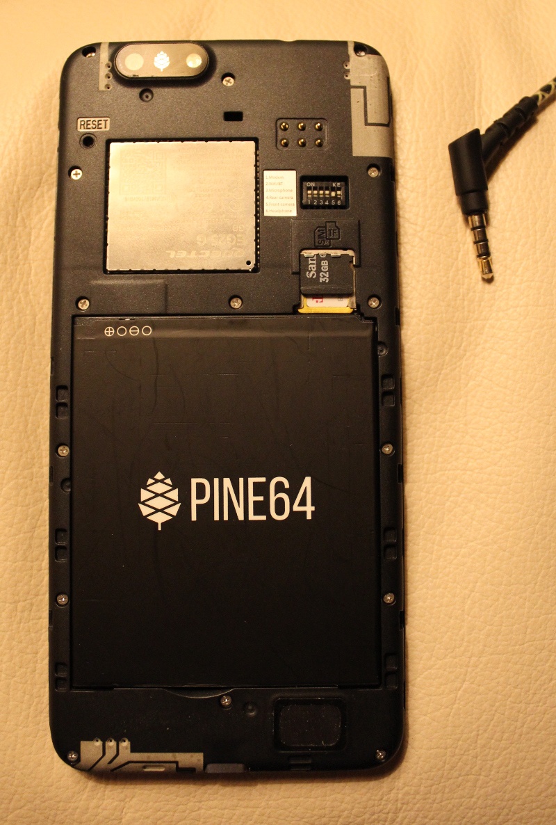 Опыт работы со смартфоном PinePhone: модульный телефон без сервисов Google - 3