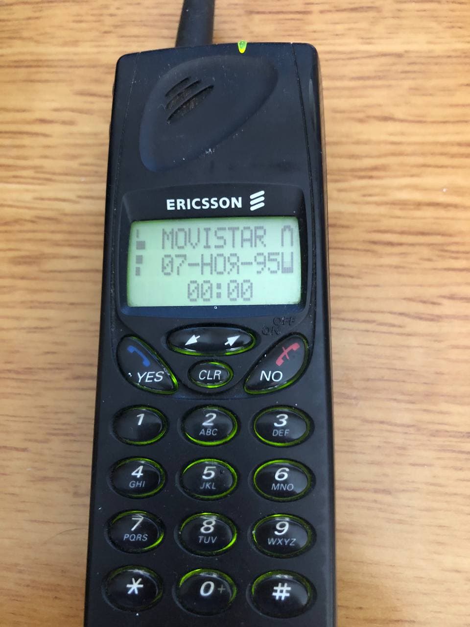 Привет из 1998 года: мобильный телефон Ericsson SH888 - 10