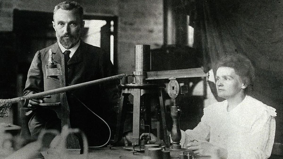 Пьер и Мария Кюри шатают устои термодинамики