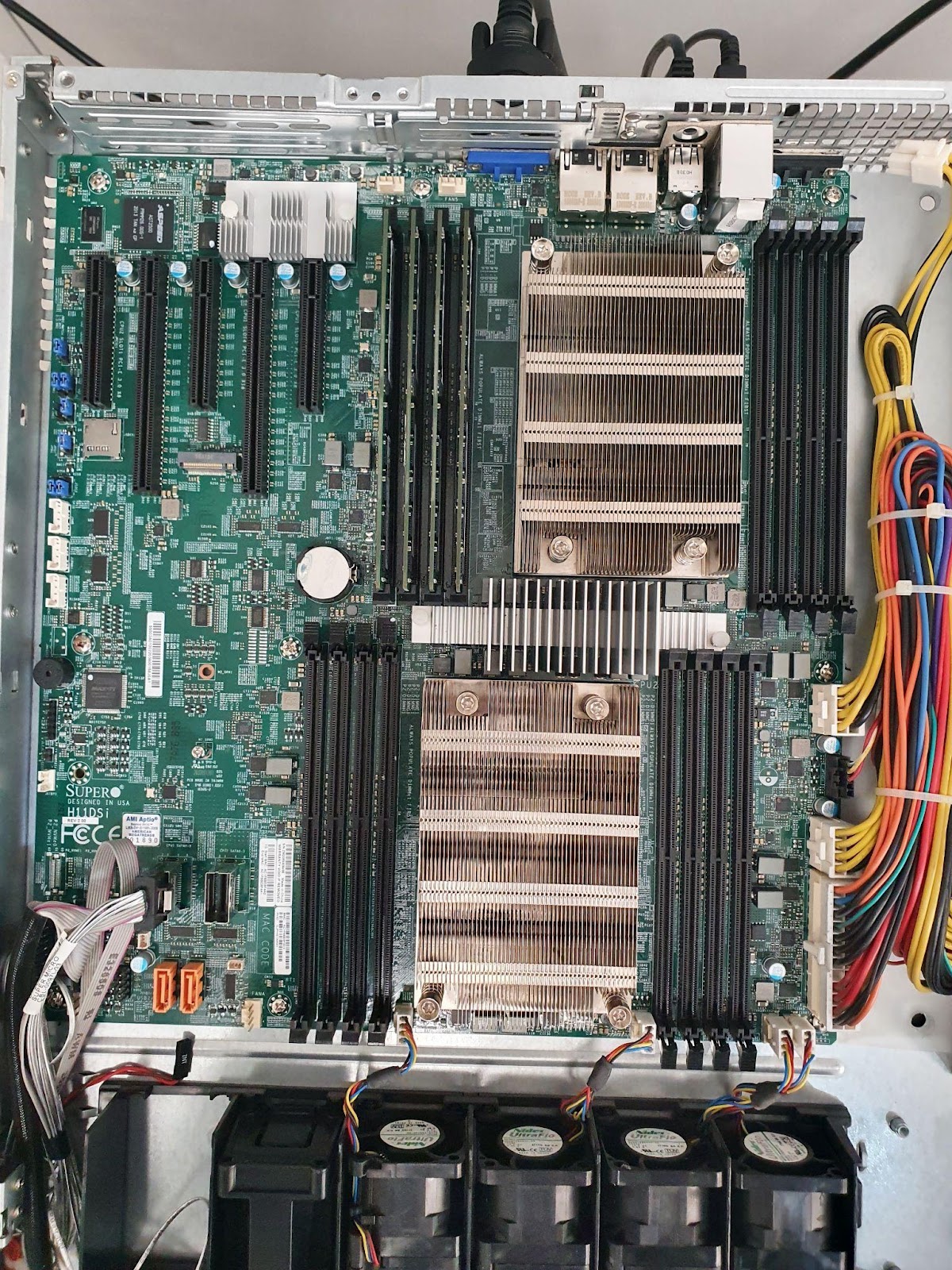 Замеряем зависимость производительности процессора AMD EPYC 7551 от установленной памяти - 1