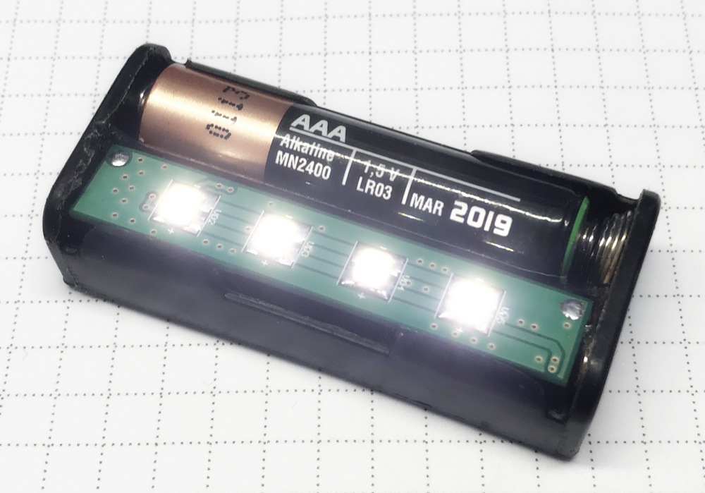 Светодиодный светильник от батарейки ААА - 1