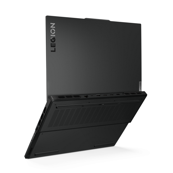 Core i9-13900HX, GeForce RTX 4090 и экран 2,5К 240 Гц. Представлен игровой ноутбук Lenovo Legion Pro 7i