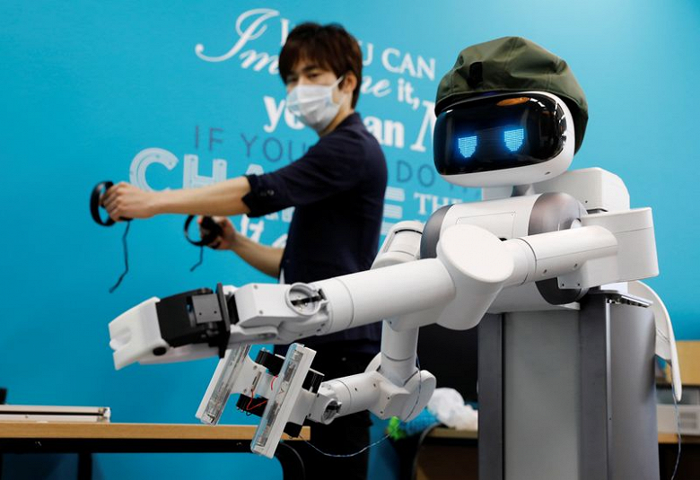 Япония запретила поставлять в Россию роботов, радиоактивные материалы и медицинские изделия