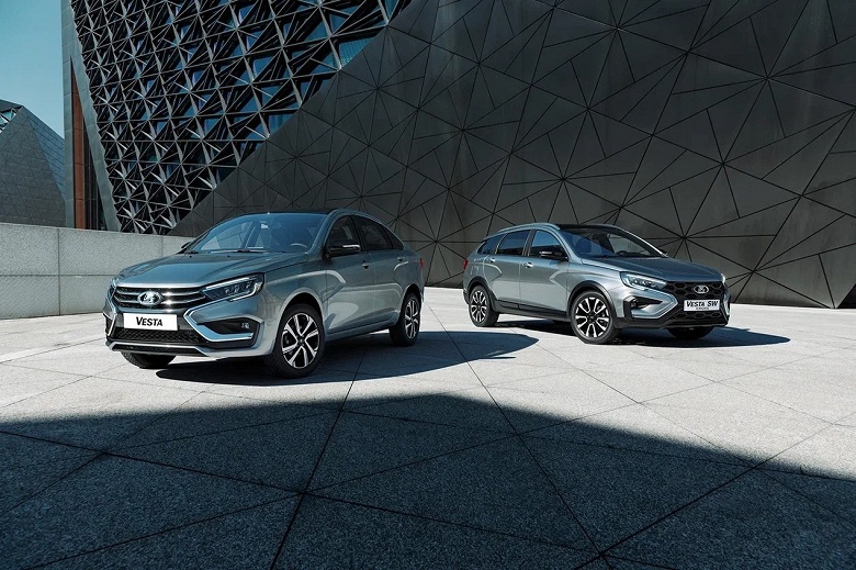 Китайцы &mdash; хорошо, но отечественная Lada лучше? В России взлетели продажи Lada Granta, Vesta и Niva