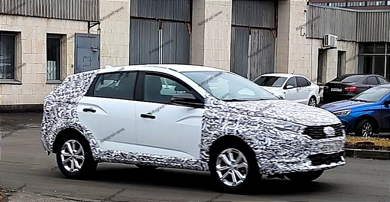 Lada Iskra Cross и Lada Vesta &laquo;Капитан&raquo; засветились на общем фото